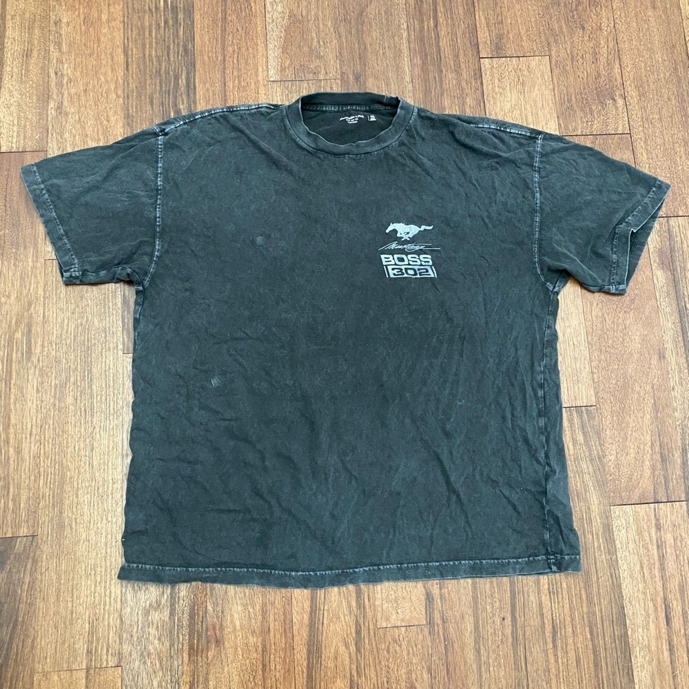 Abercrombie & Fitch Men's Garment Dyed Black Mustang T-Shirt XXL
